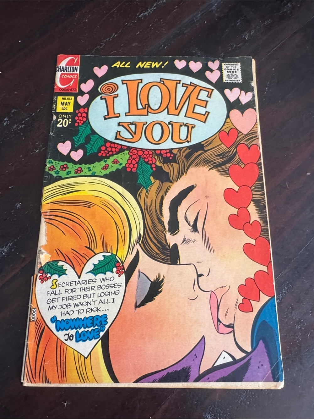 Vintage Comic-Style 'I Love You' Wall Art Print in Multicolor